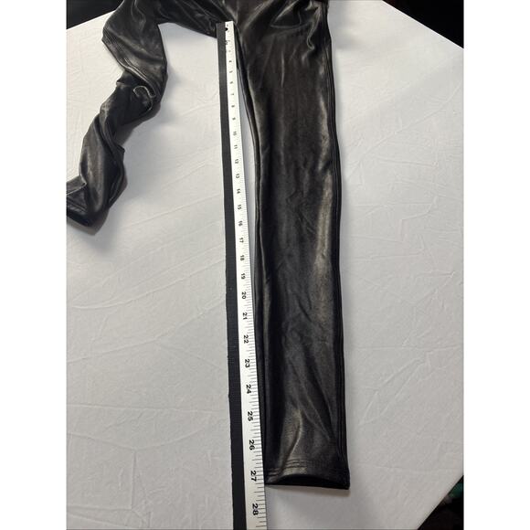 Spanx Women's Sm Black Leggings Sexy Soft Faux Leather Baddie Pinup Biker Moto - Picture 9 of 9